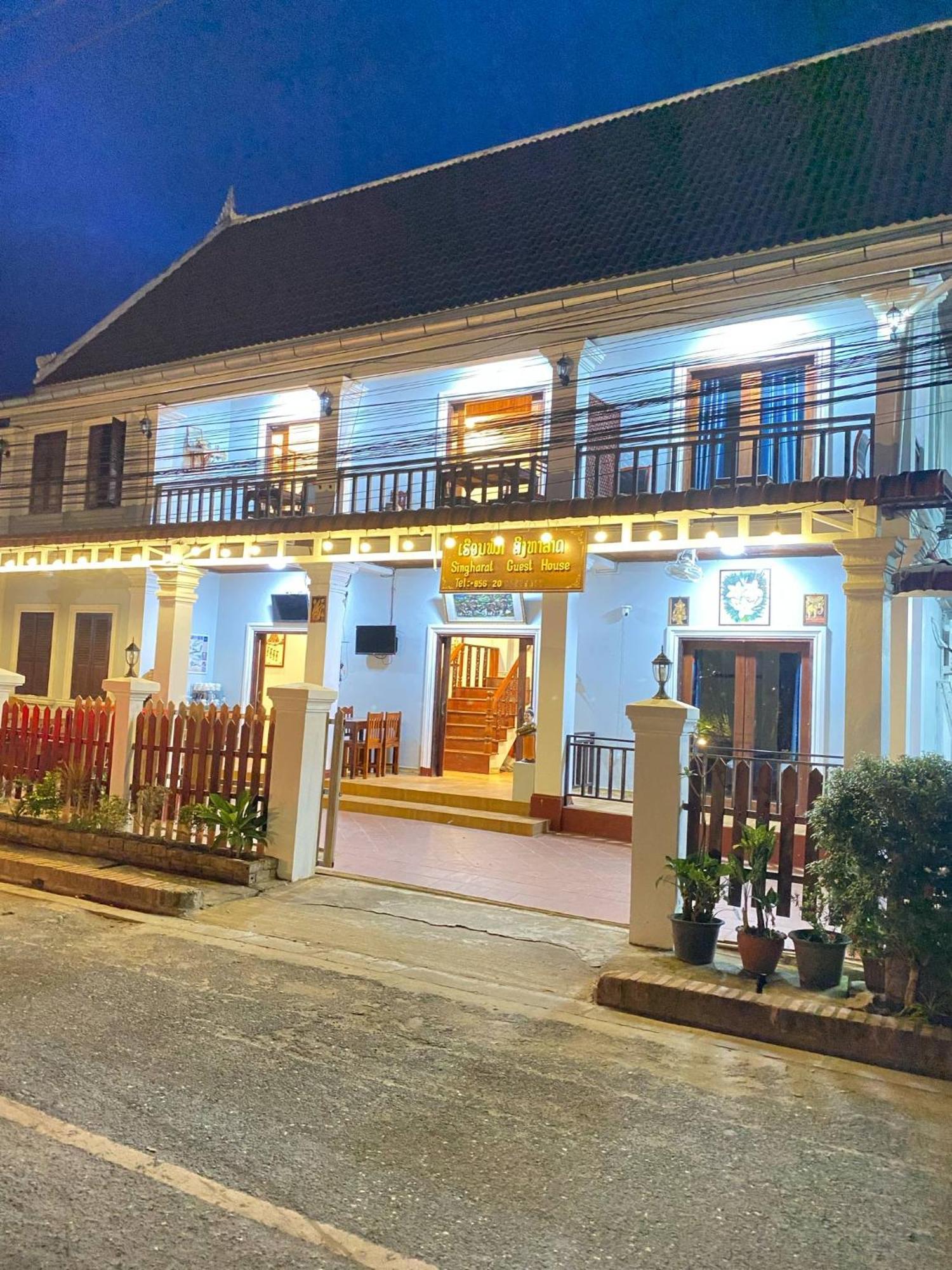 Singharat Boutique House Acomodação com café da manhã Luang Prabang Exterior foto
